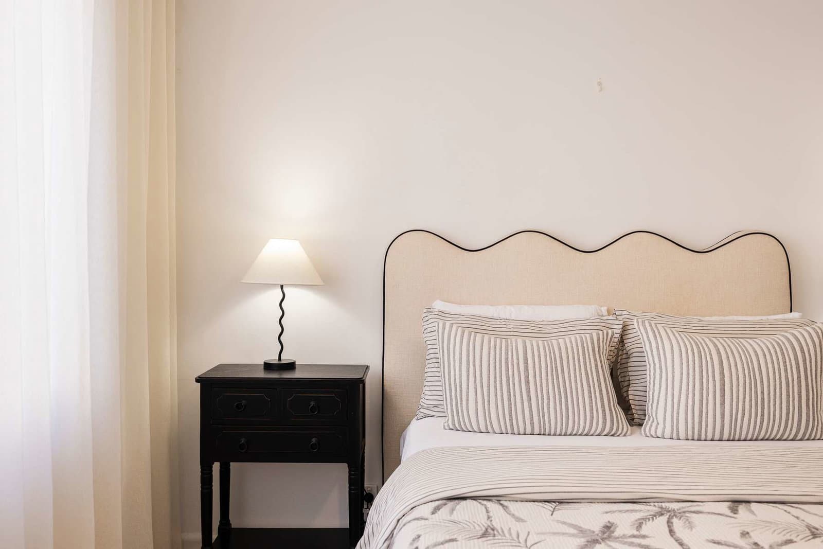 Furnished 2 Bedroom Apartment in Malvern