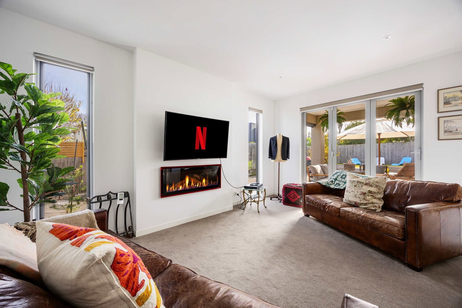 Furnished 5 Bedroom House in Blairgowrie