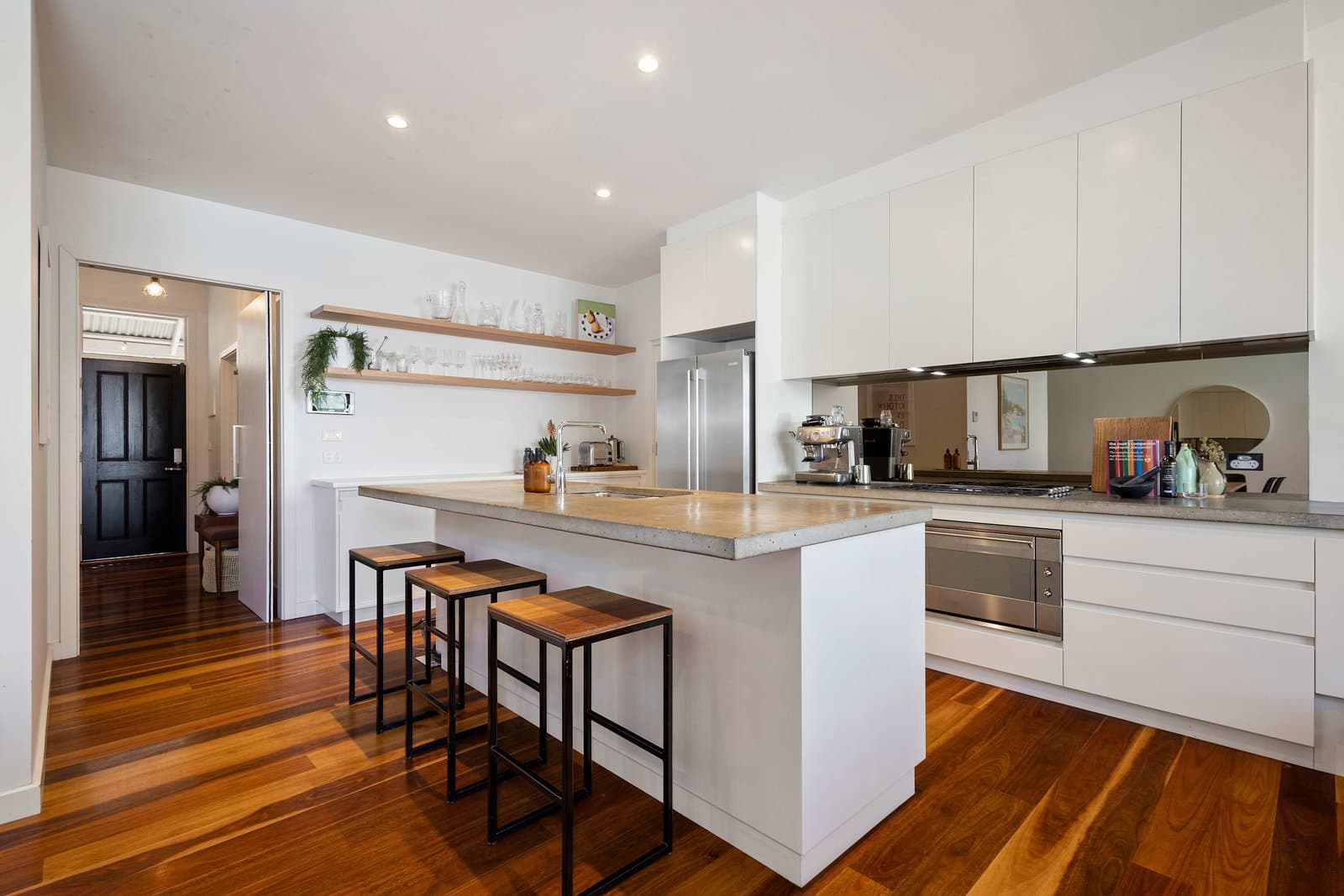 Furnished 5 Bedroom House in Cremorne