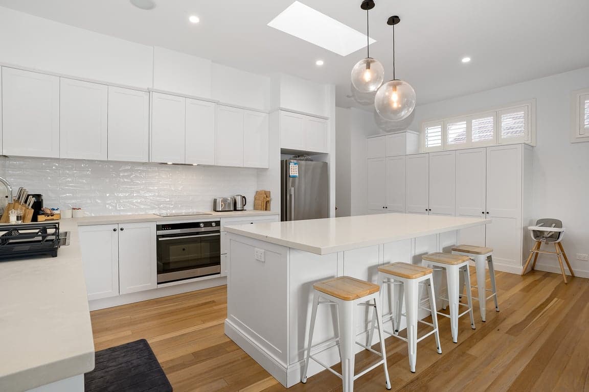 Furnished 4 Bedroom House in Warners Bay