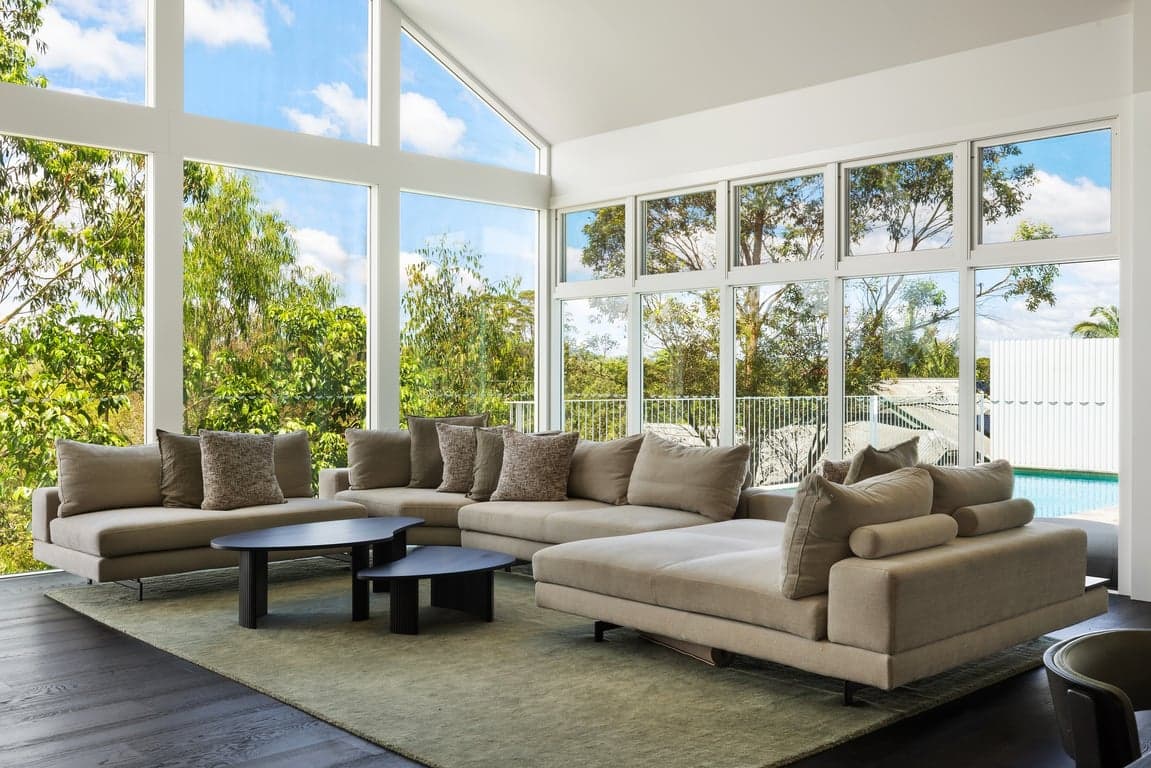 Furnished 4 Bedroom House in Bangalow