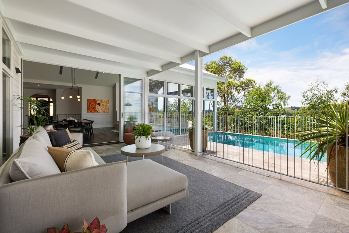 Furnished 4 Bedroom House in Bangalow