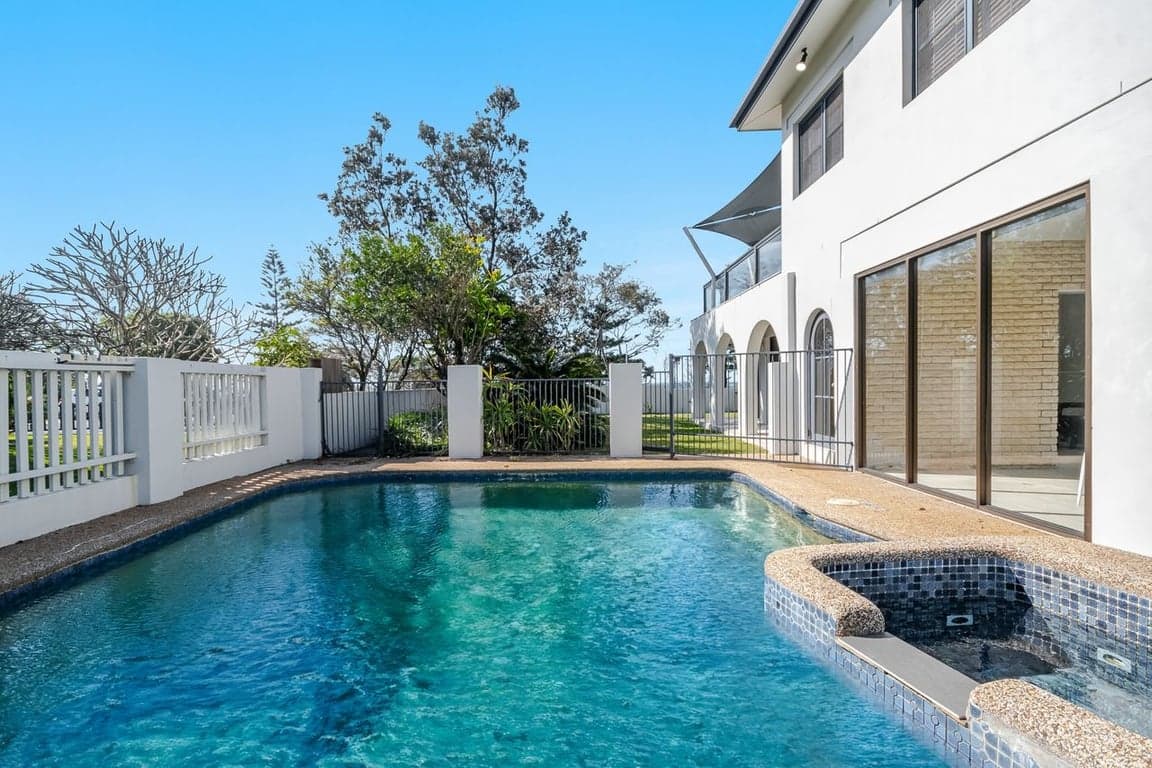 Furnished 3 Bedroom House in Byron Bay