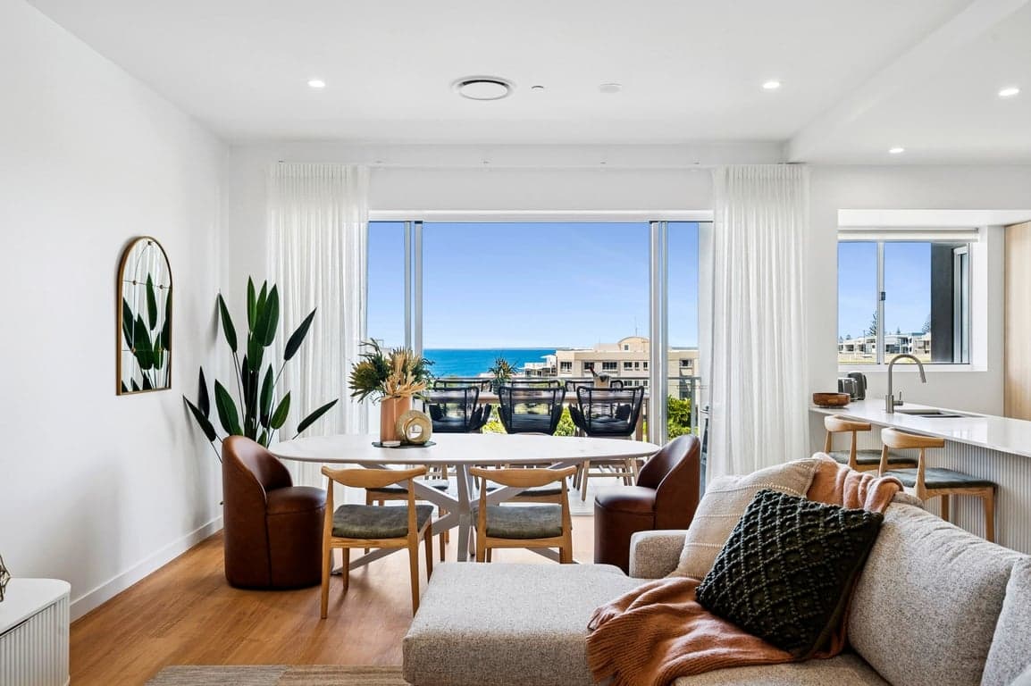 Furnished 3 Bedroom House in Kings Beach