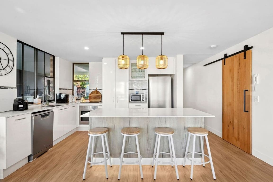 Furnished 3 Bedroom House in Kings Beach