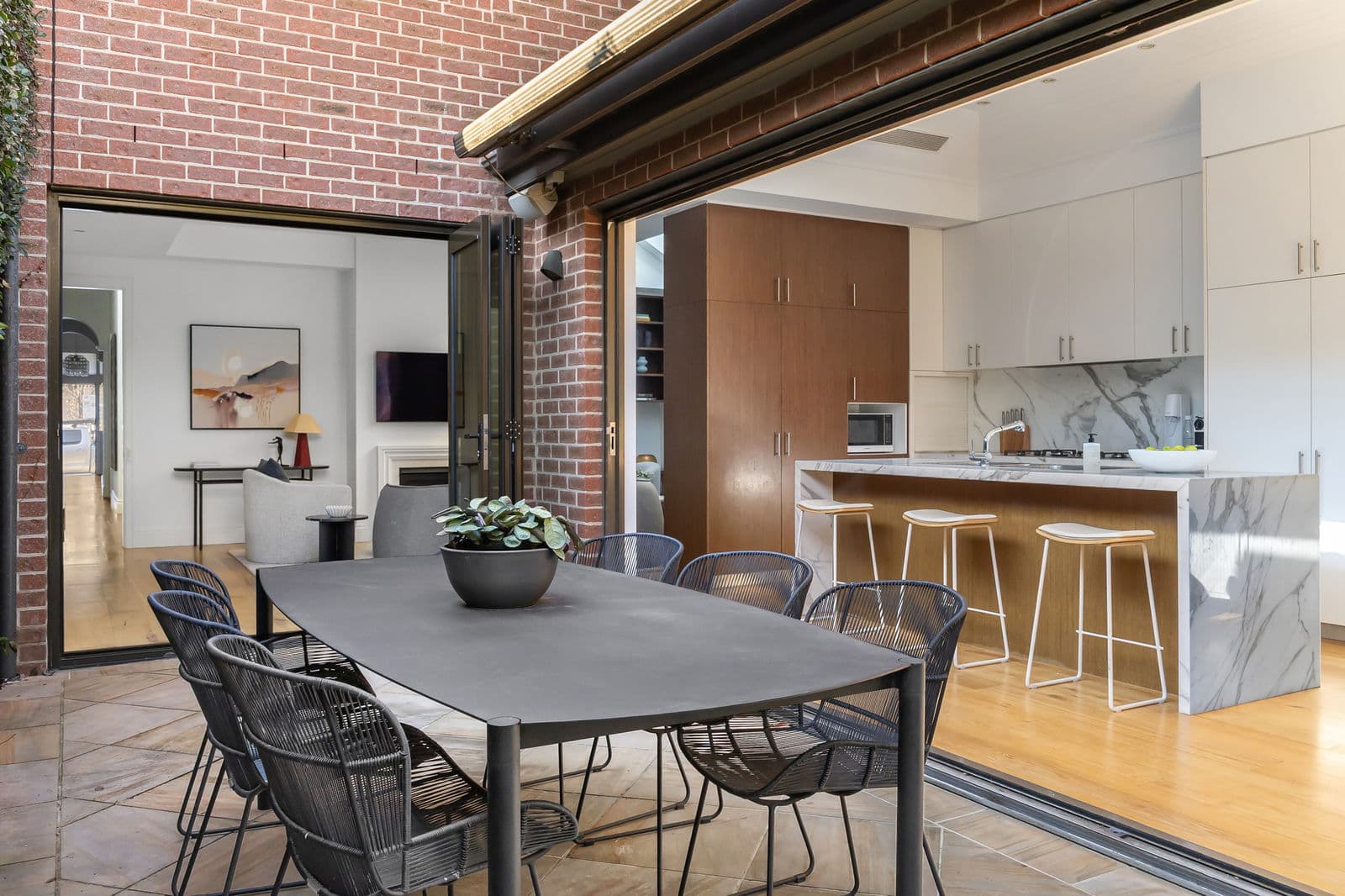Furnished 3 Bedroom House in South Yarra