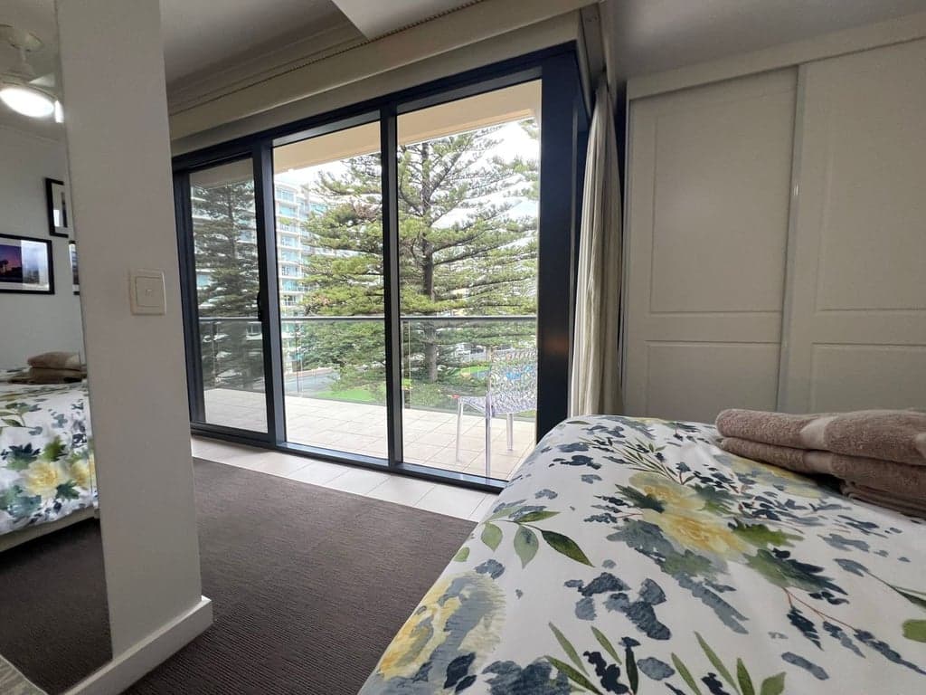 Furnished 1 Bedroom House in Glenelg