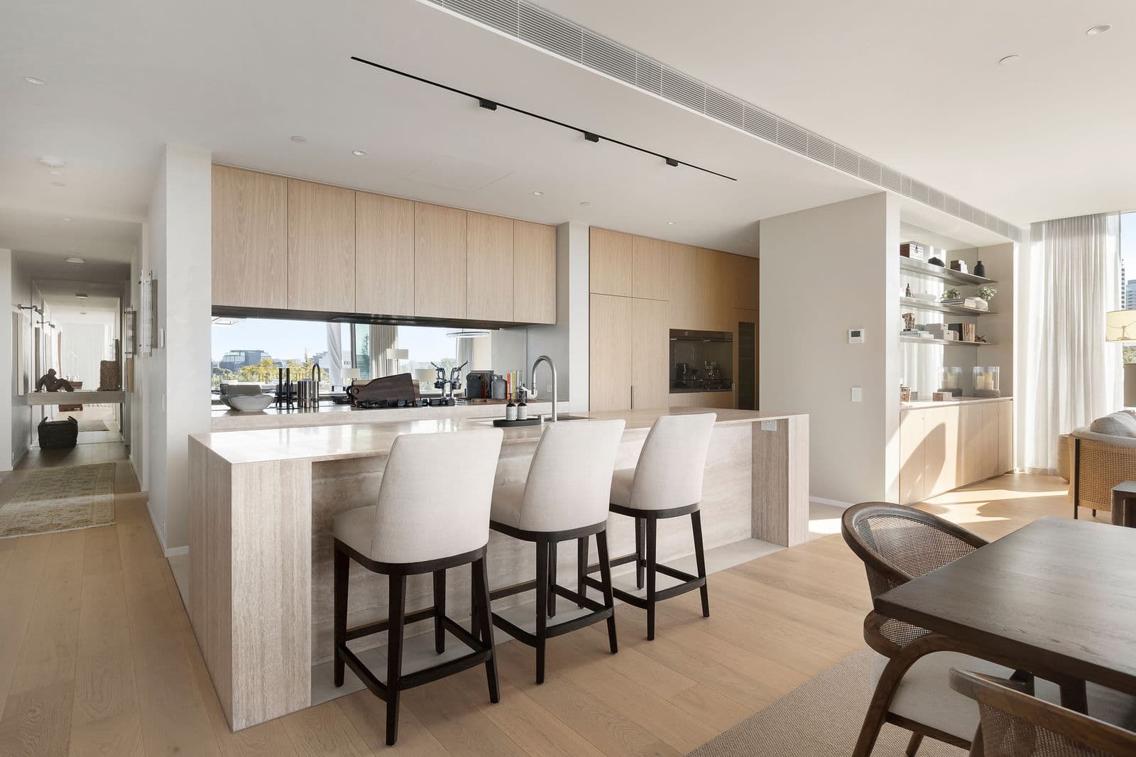 Furnished 3 Bedroom Apartment in South Yarra