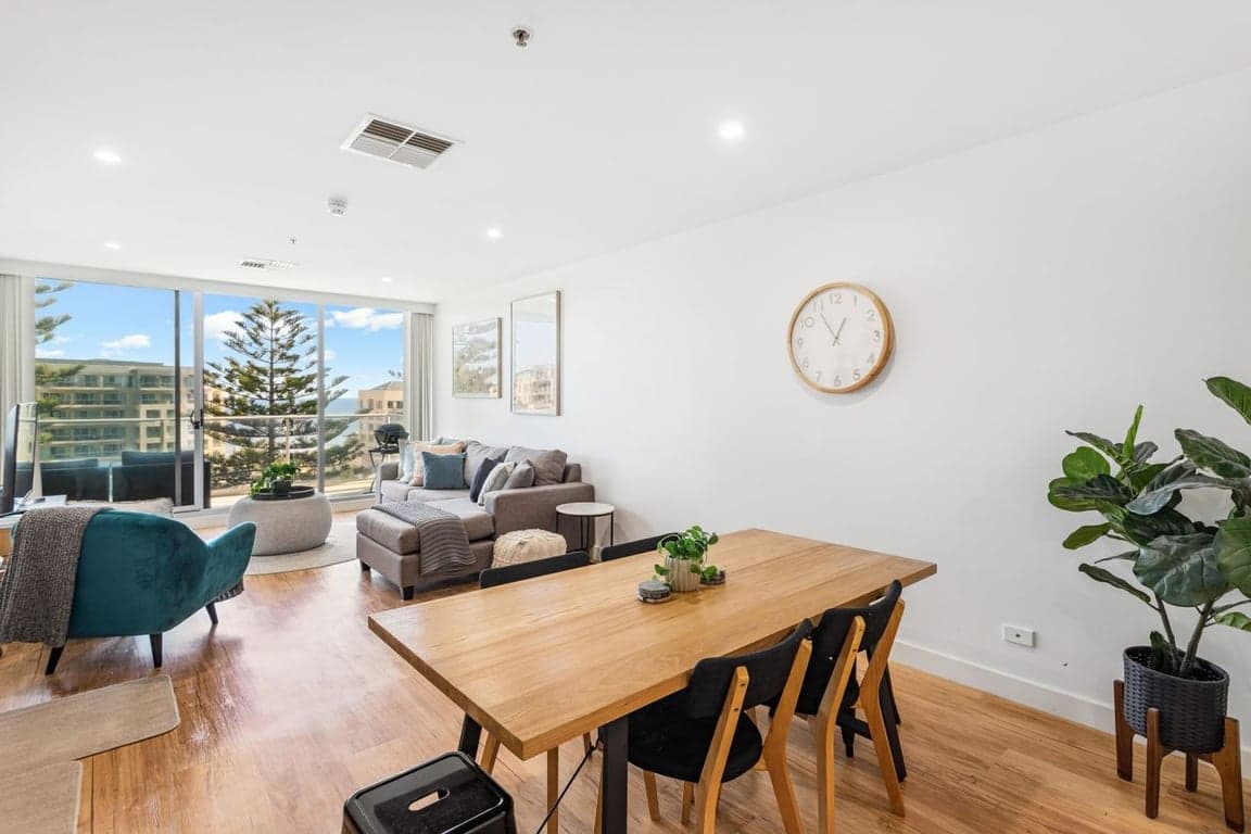 Furnished 2 Bedroom House in Glenelg