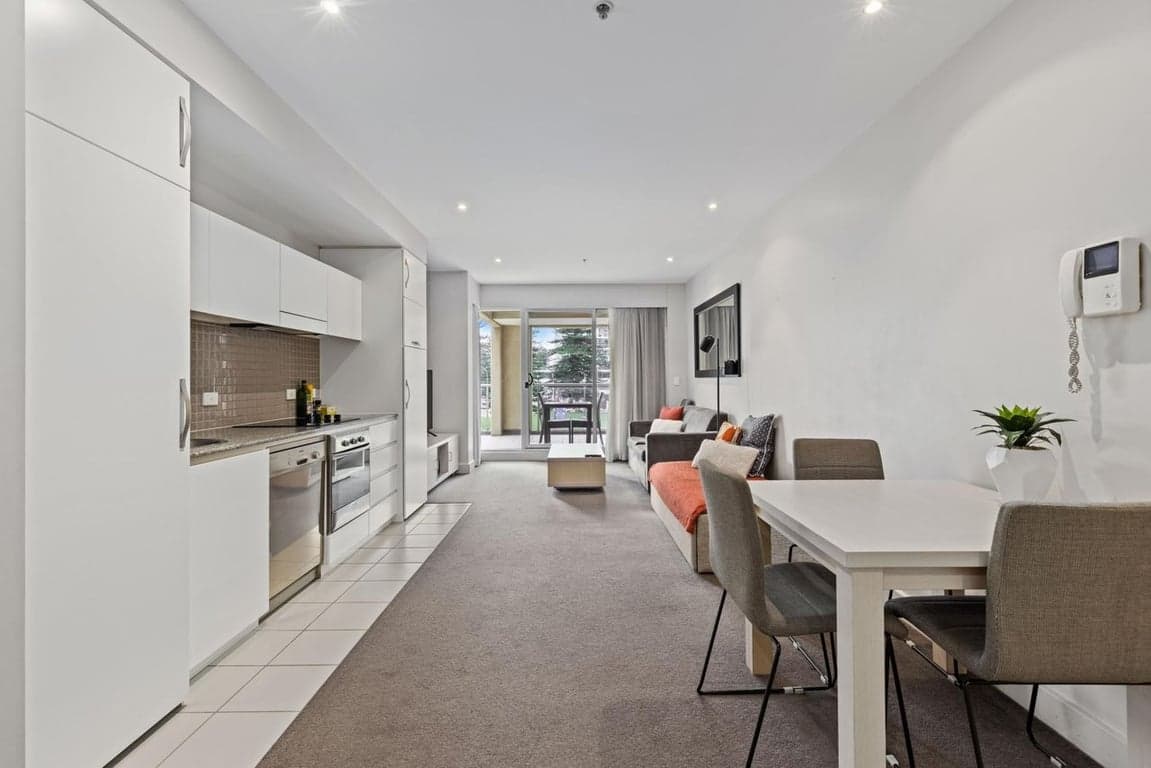 Furnished 3 Bedroom House in Glenelg