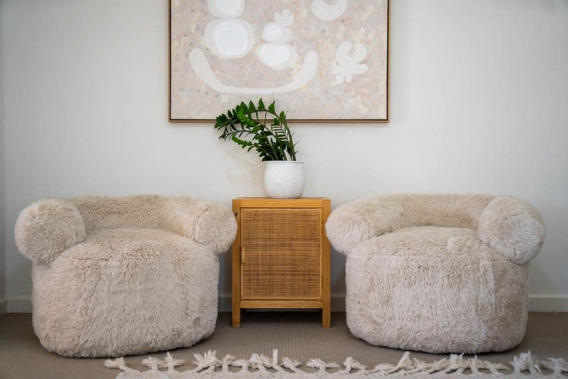 Furnished 2 Bedroom House in Glenelg North