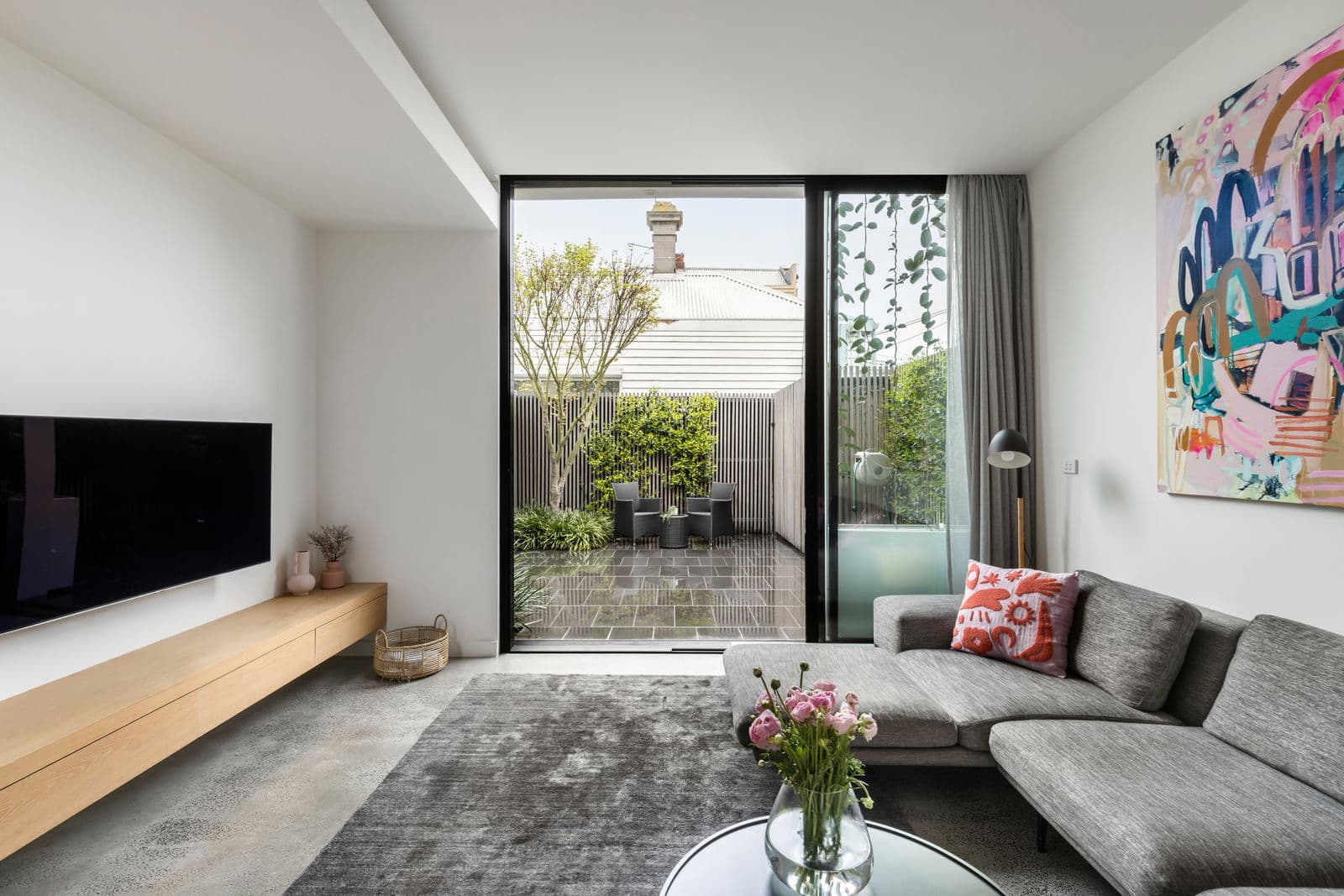 Furnished 3 Bedroom House in Port Melbourne