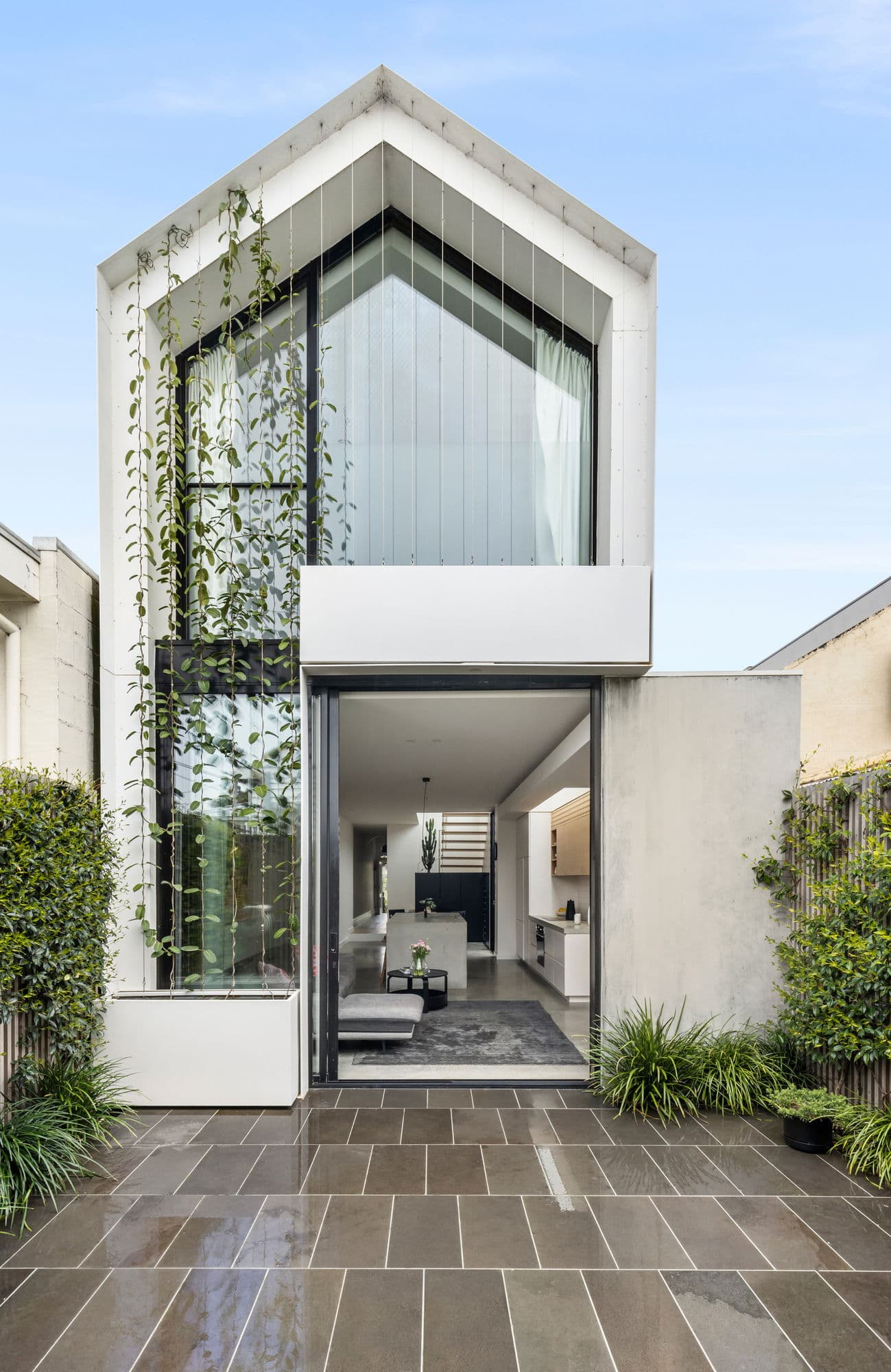 Furnished 3 Bedroom House in Port Melbourne