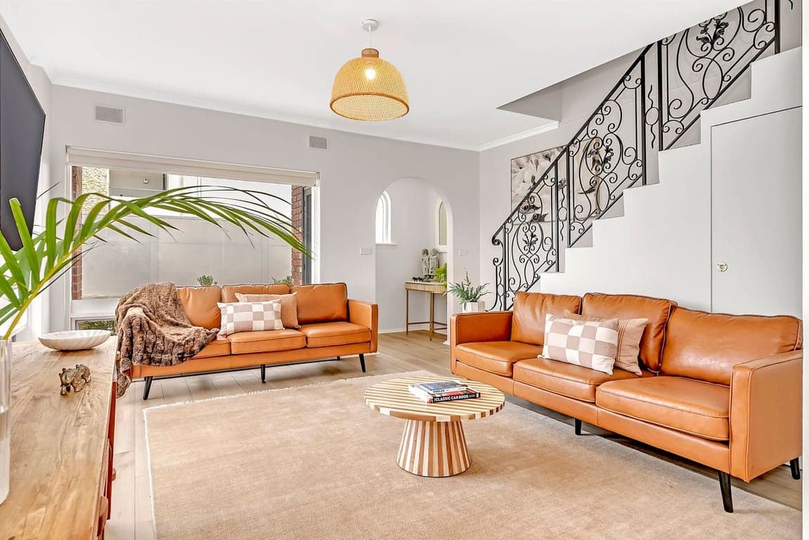 Furnished 3 Bedroom House in Glenelg North