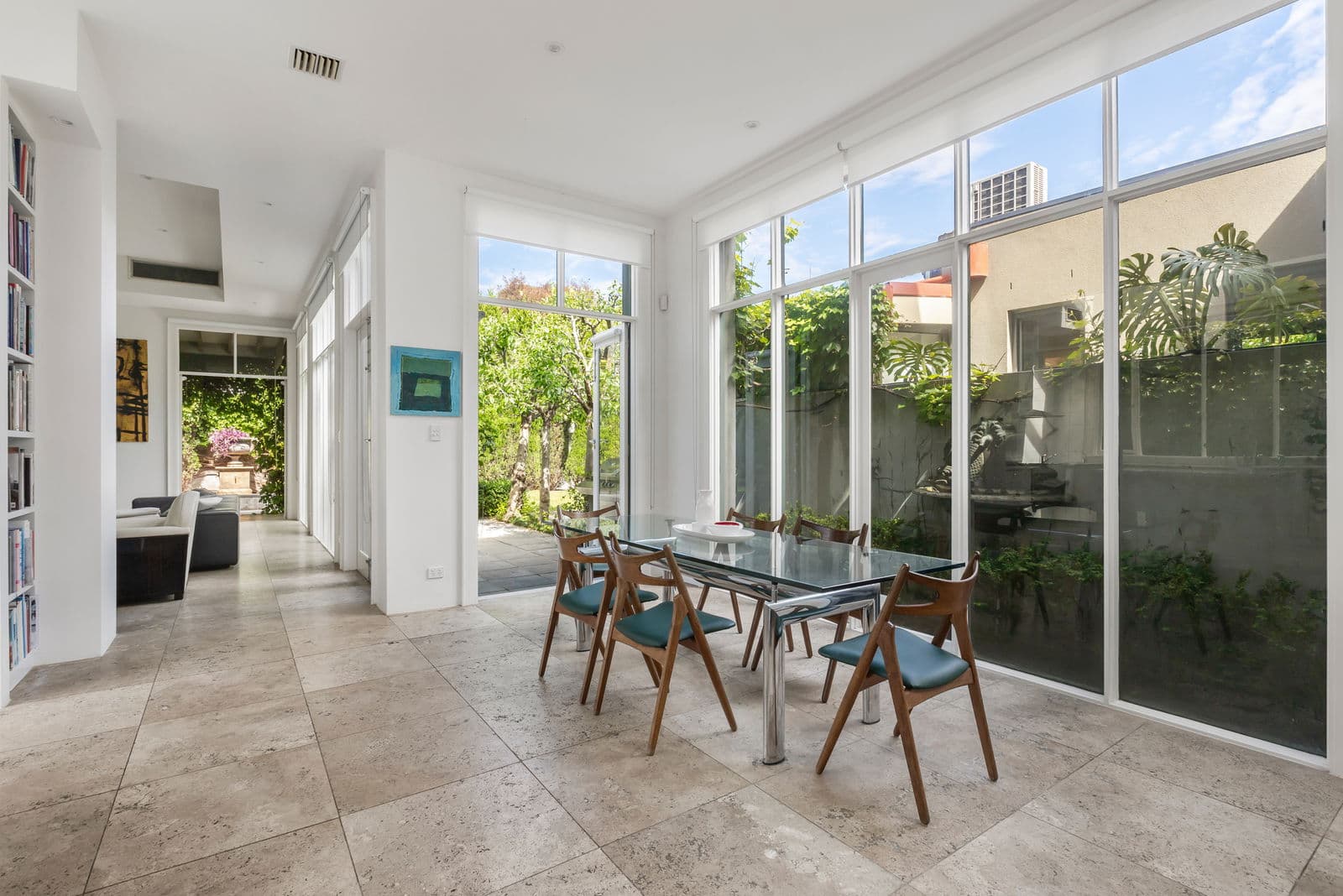 Furnished 3 Bedroom House in St Kilda West