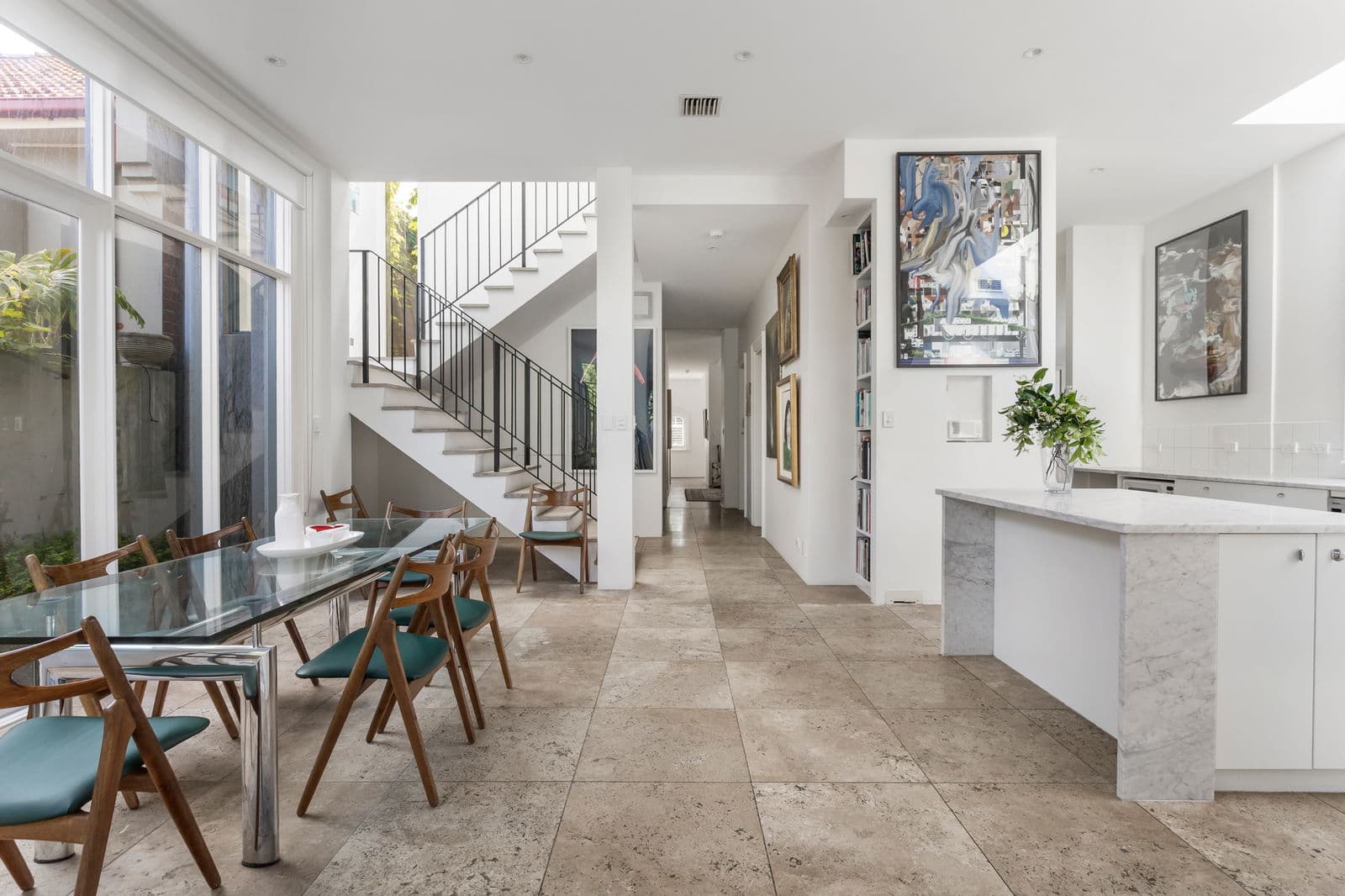 Furnished 3 Bedroom House in St Kilda West