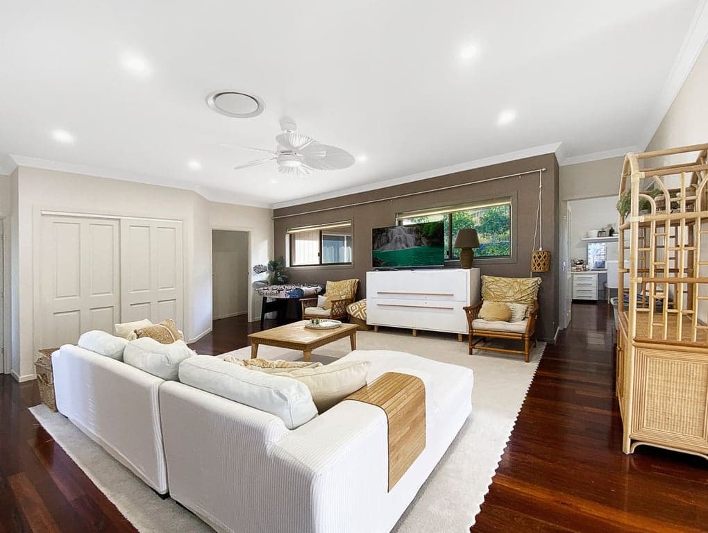 Furnished 6 Bedroom House in Lennox Head