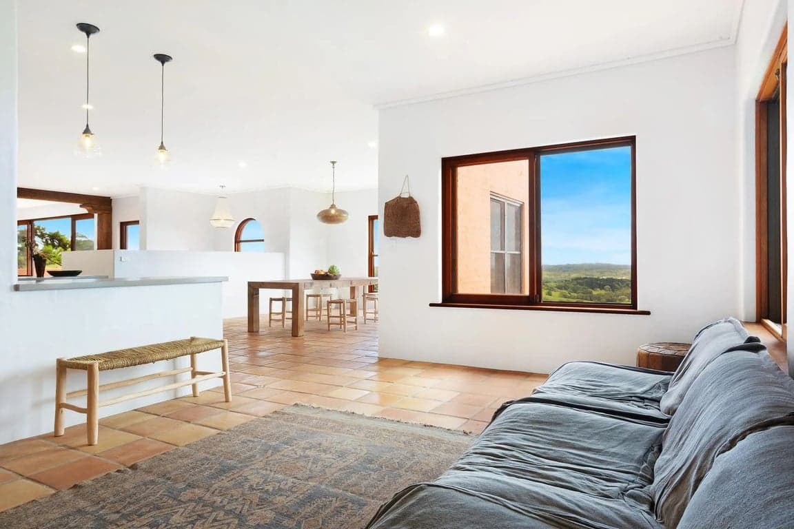 Furnished 5 Bedroom House in Newrybar