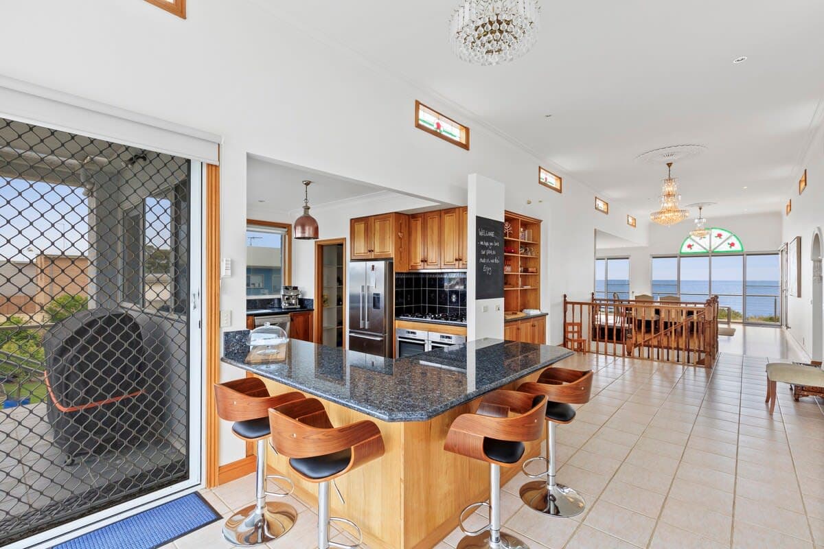 Furnished 4 Bedroom House in Portarlington