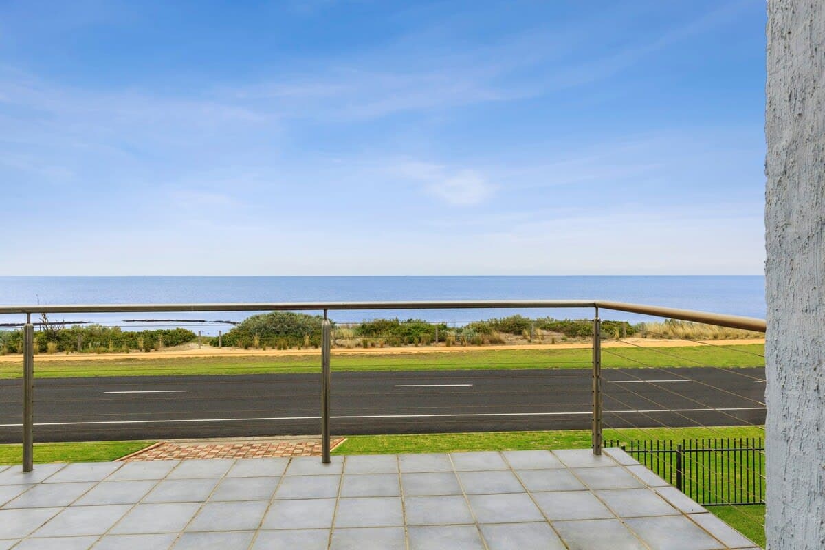 Furnished 4 Bedroom House in Portarlington