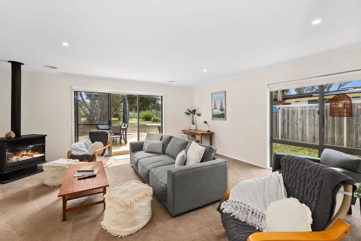 Furnished 3 Bedroom House in Torquay