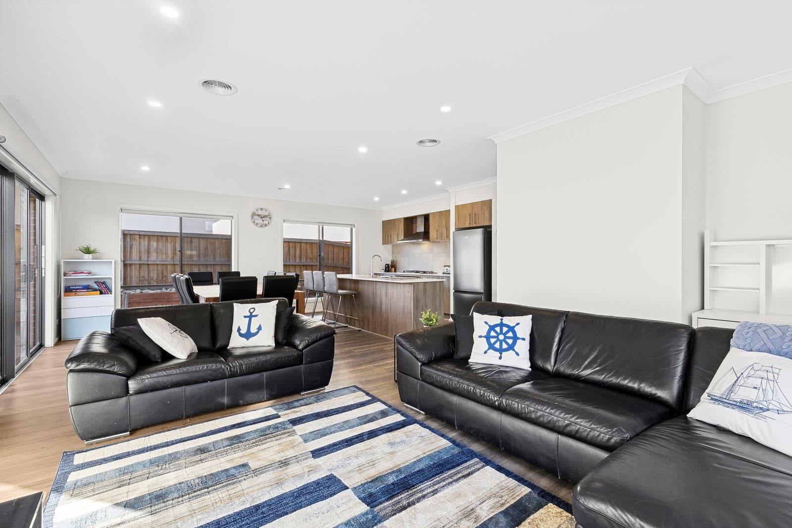 Furnished 4 Bedroom House in Clifton Springs