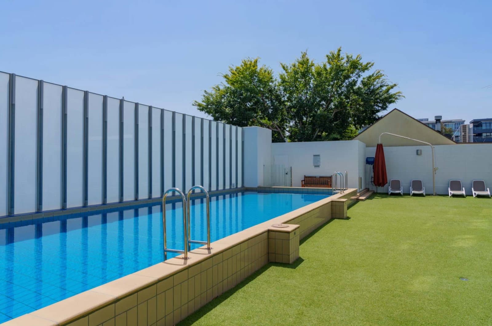 Furnished 3 Bedroom Apartment in Port Melbourne