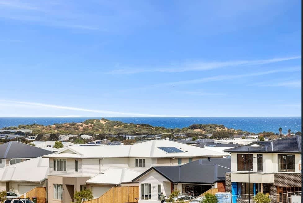 Furnished 4 Bedroom House in Torquay