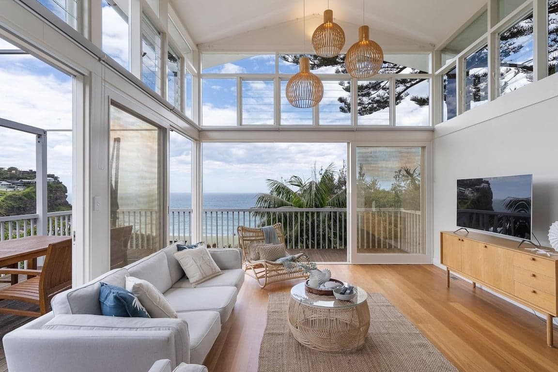 Furnished 5 Bedroom House in Newport