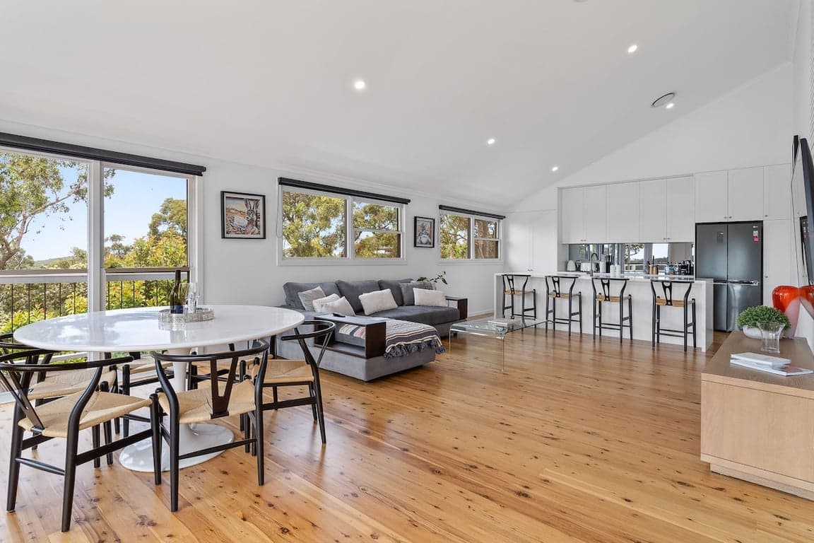 Furnished 3 Bedroom House in MacMasters Beach
