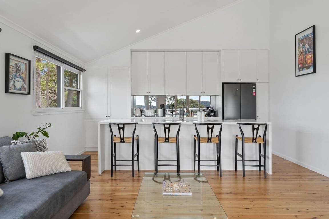 Furnished 3 Bedroom House in MacMasters Beach
