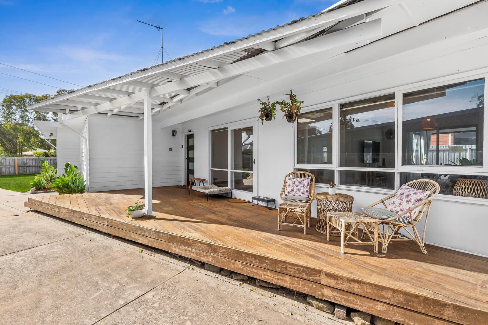 Furnished 5 Bedroom House in Ocean Grove