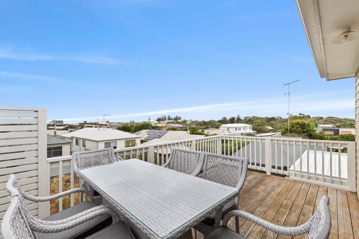 Furnished 4 Bedroom House in Ocean Grove