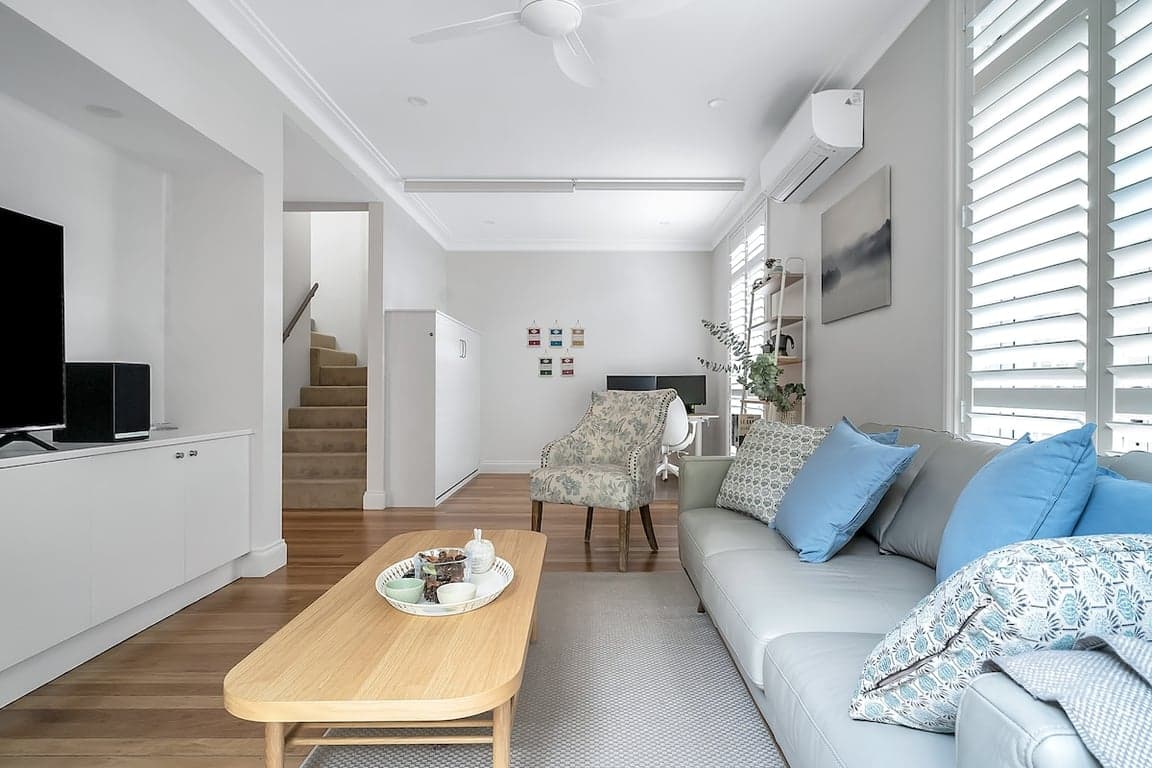Furnished 2 Bedroom House in Newtown