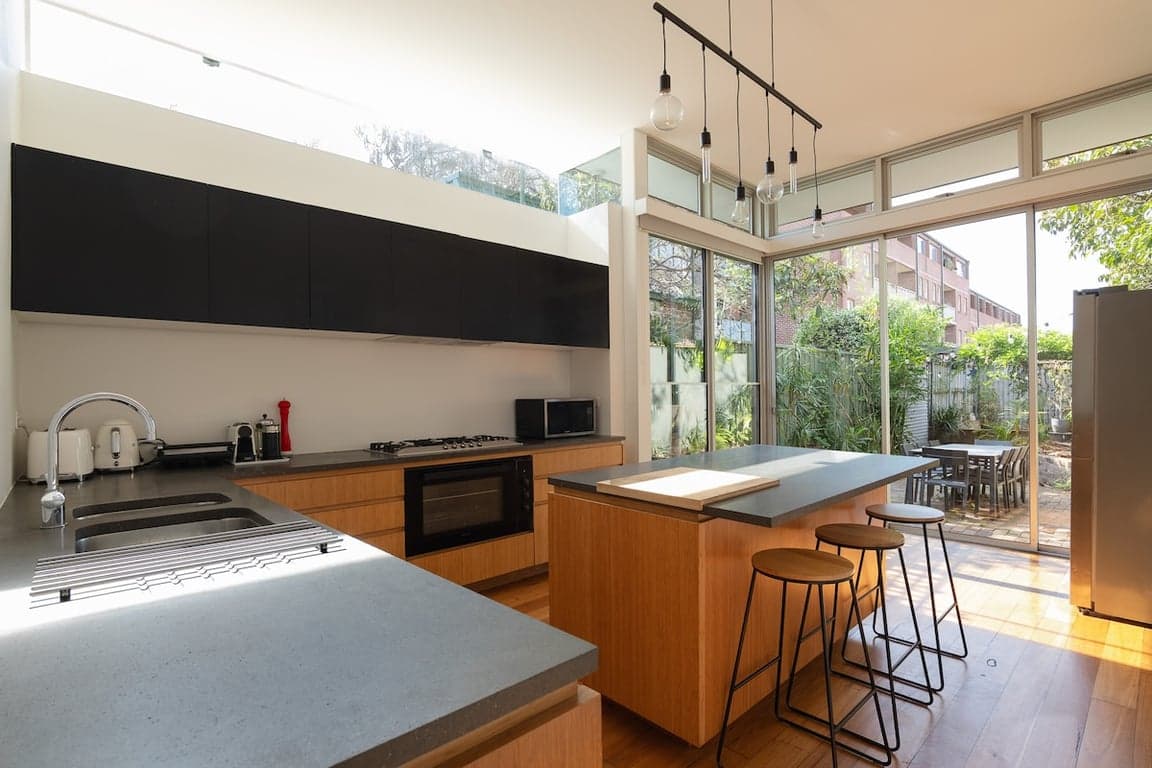 Furnished 3 Bedroom House in Newtown