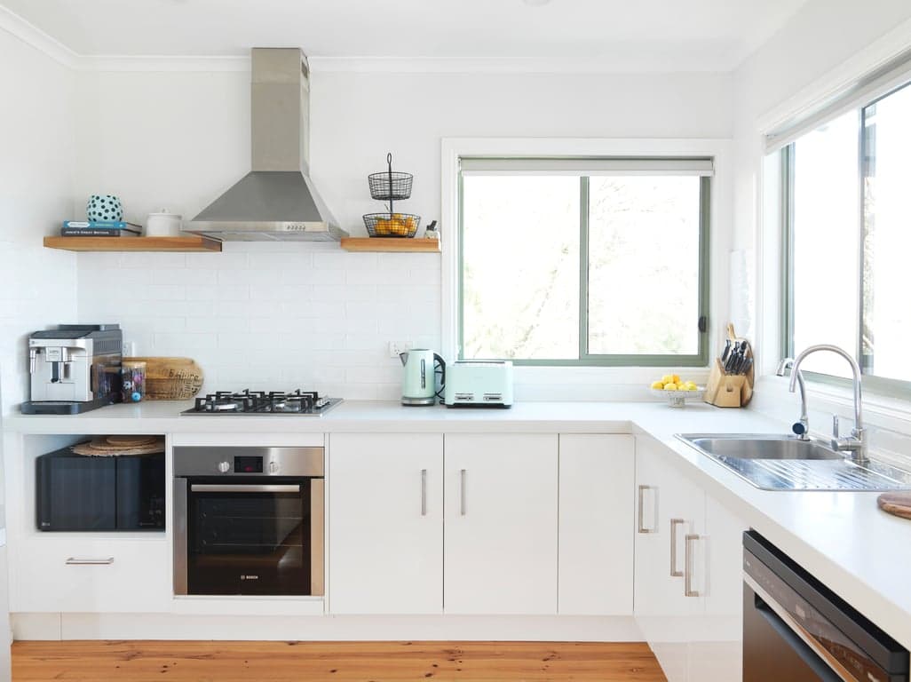 Furnished 5 Bedroom House in Inverloch