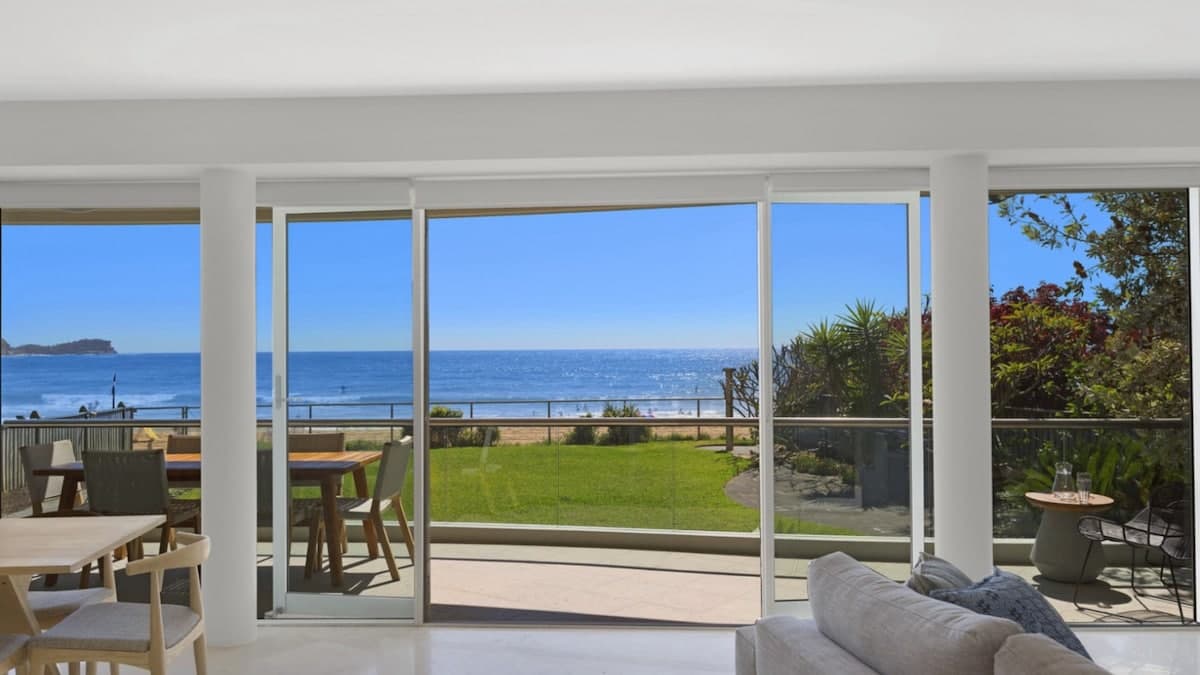 Furnished 3 Bedroom House in Avoca Beach