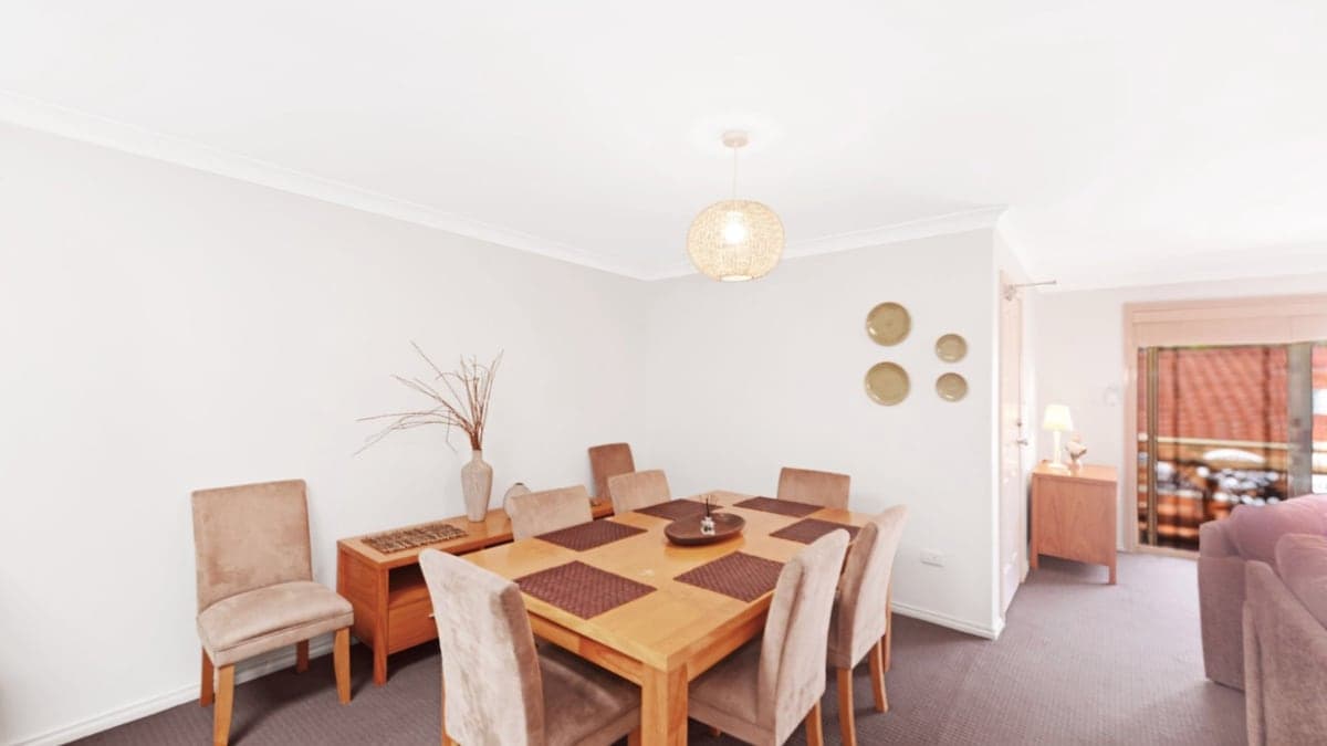 Furnished 2 Bedroom House in Kincumber