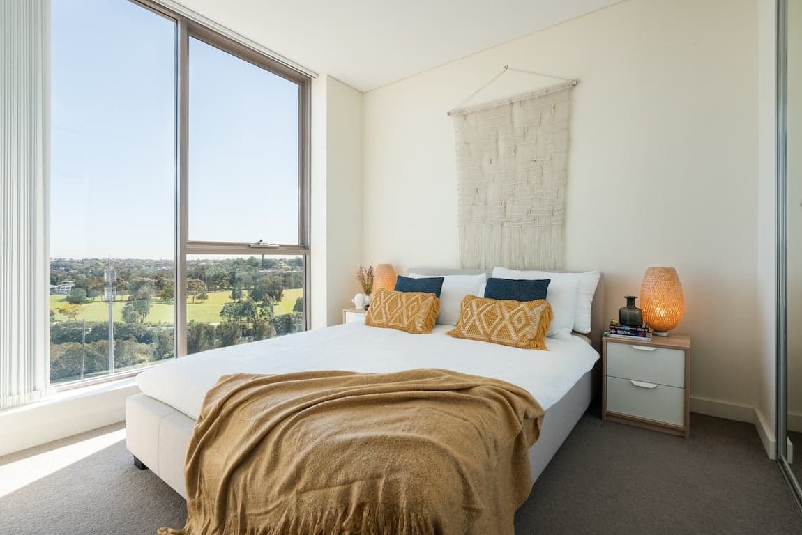 Furnished 2 Bedroom House in Wolli Creek