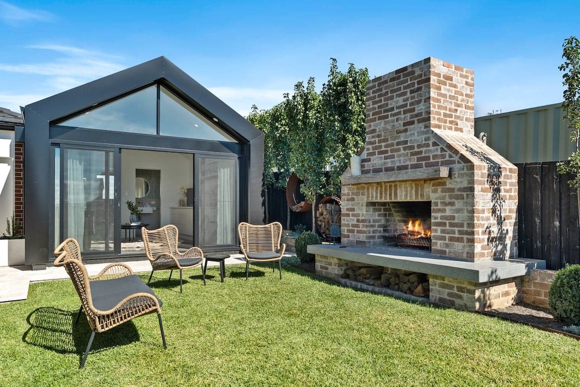 Furnished 5 Bedroom House in Moss Vale