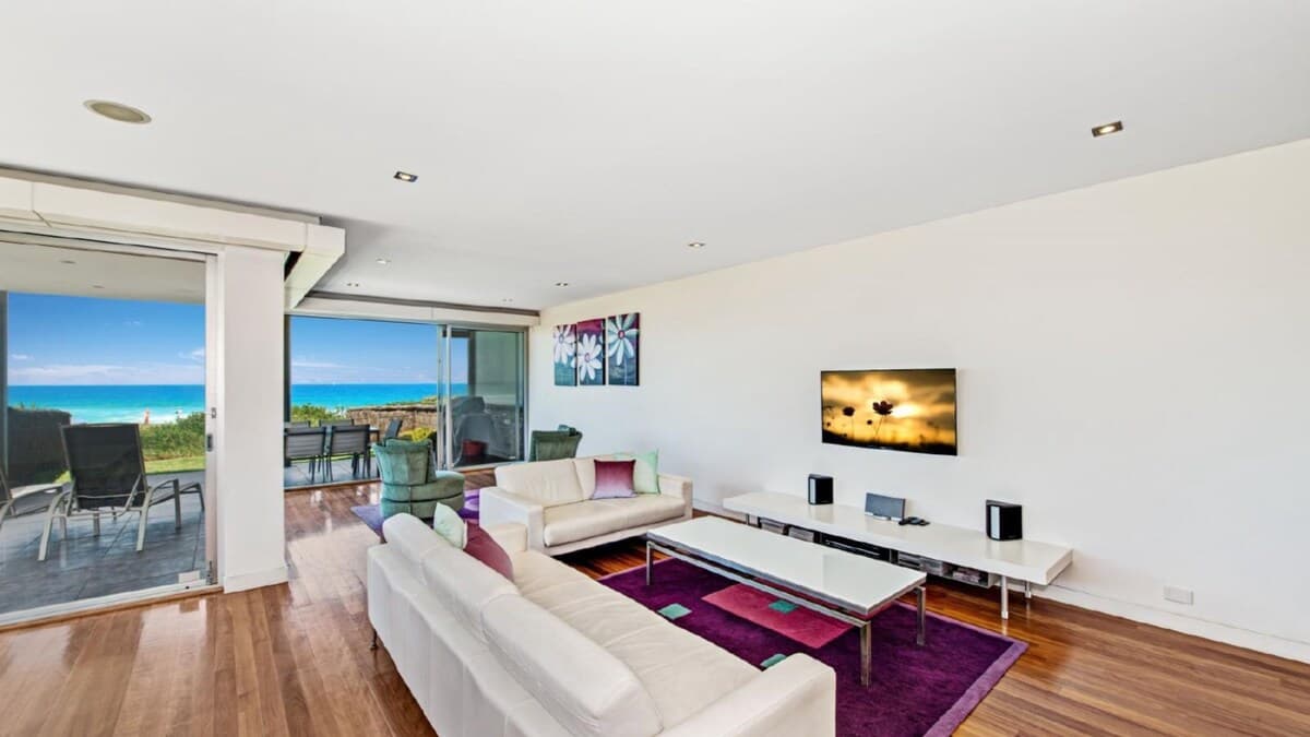Furnished 3 Bedroom House in Wamberal