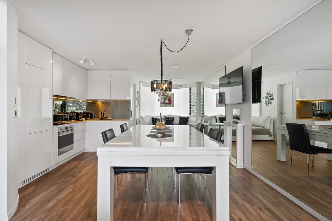 Furnished 1 Bedroom House in Bellevue Hill
