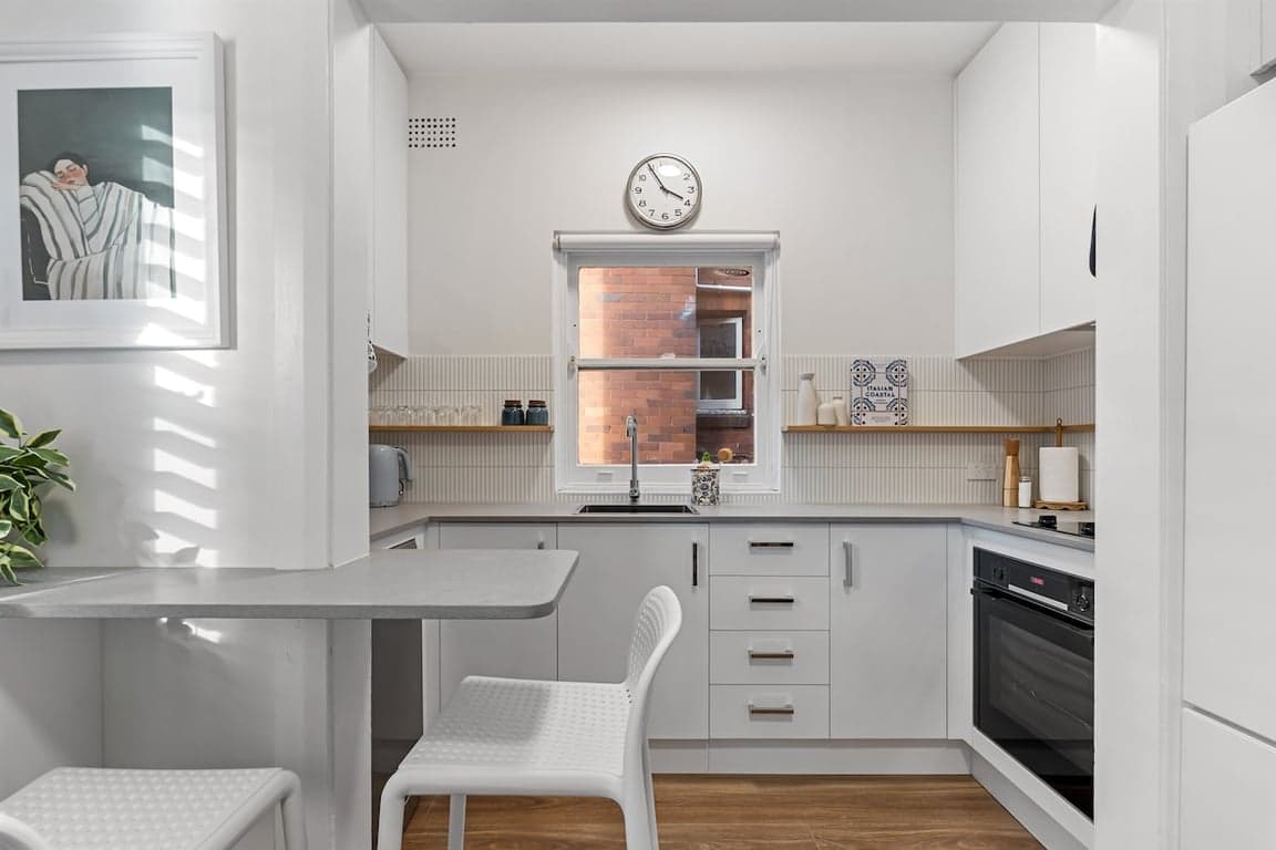 Furnished 1 Bedroom House in North Sydney