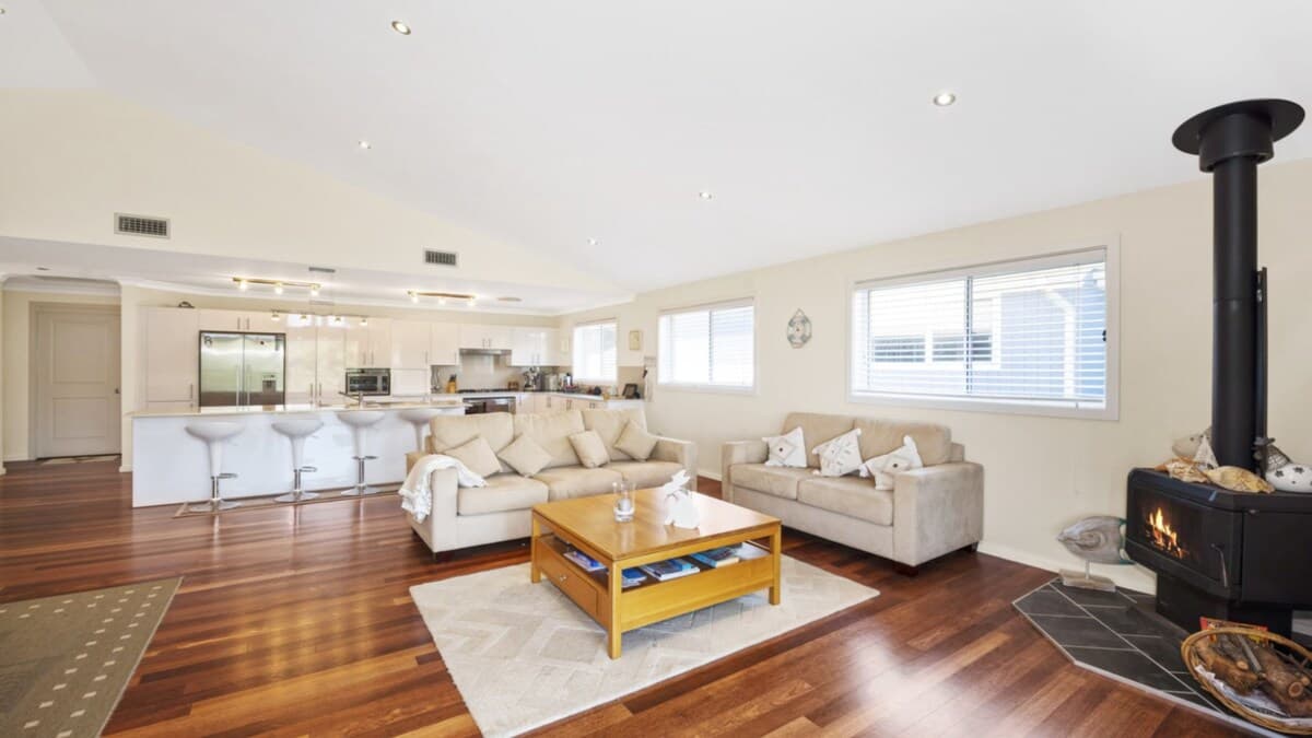 Furnished 4 Bedroom House in Copacabana