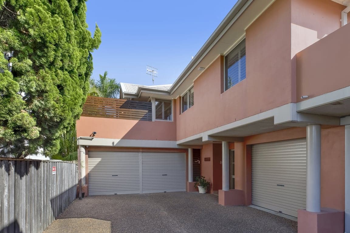 Furnished 2 Bedroom House in North Avoca
