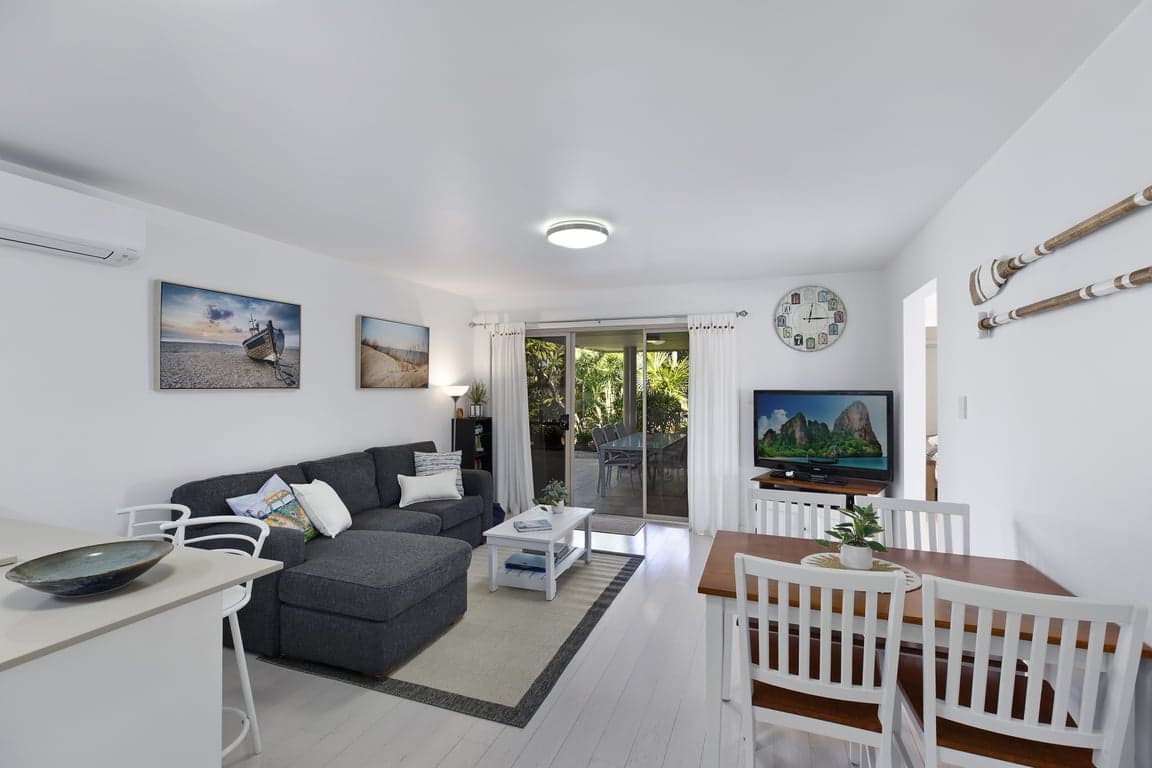 Furnished 2 Bedroom House in North Avoca