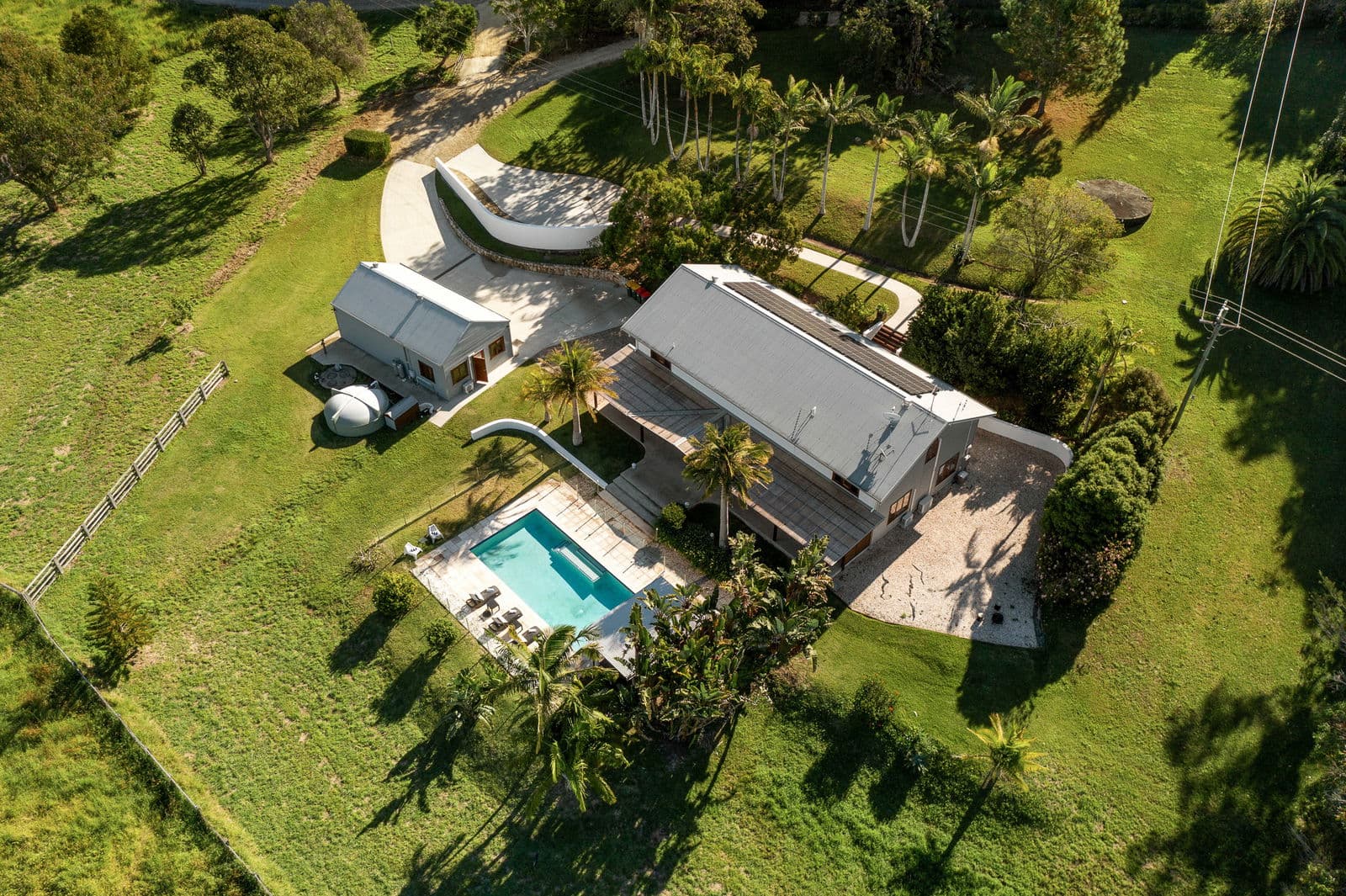 Furnished 5 Bedroom House in Myocum