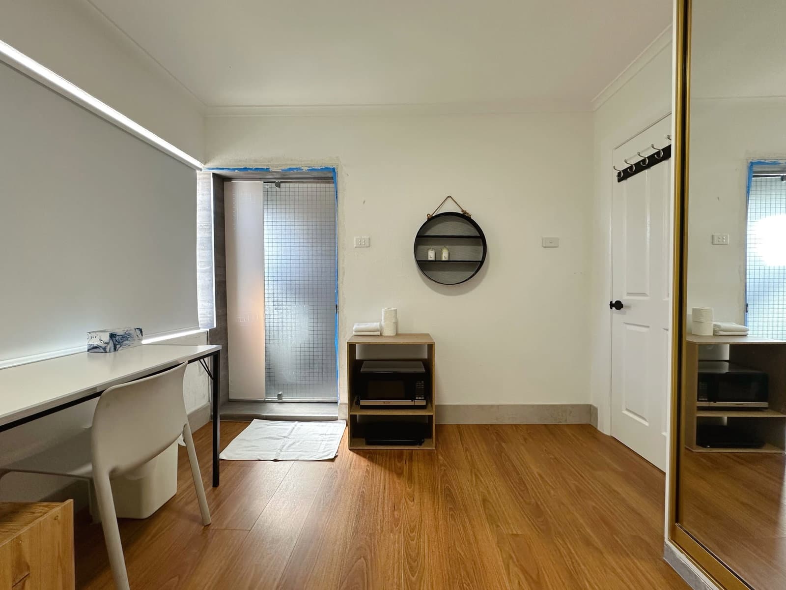 Furnished 1 Bedroom Apartment in Montrose