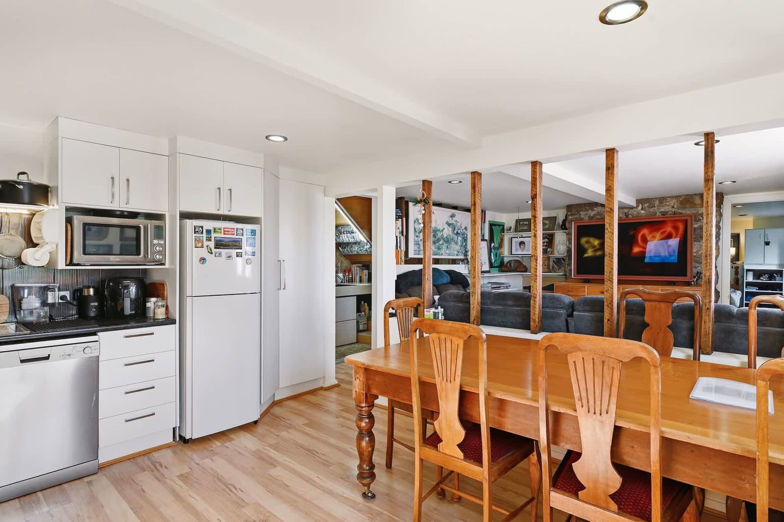 Furnished 1 Bedroom Apartment in West Hobart