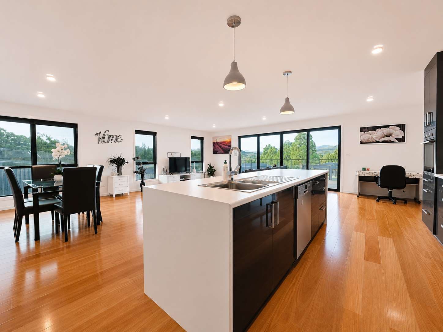 Furnished 4 Bedroom House in Granton
